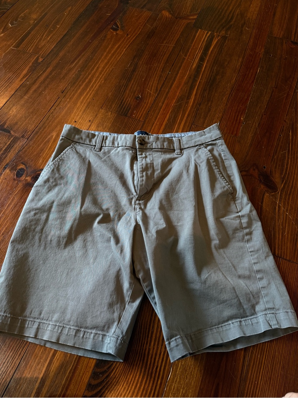 Gap Men's Classic Grey Shorts